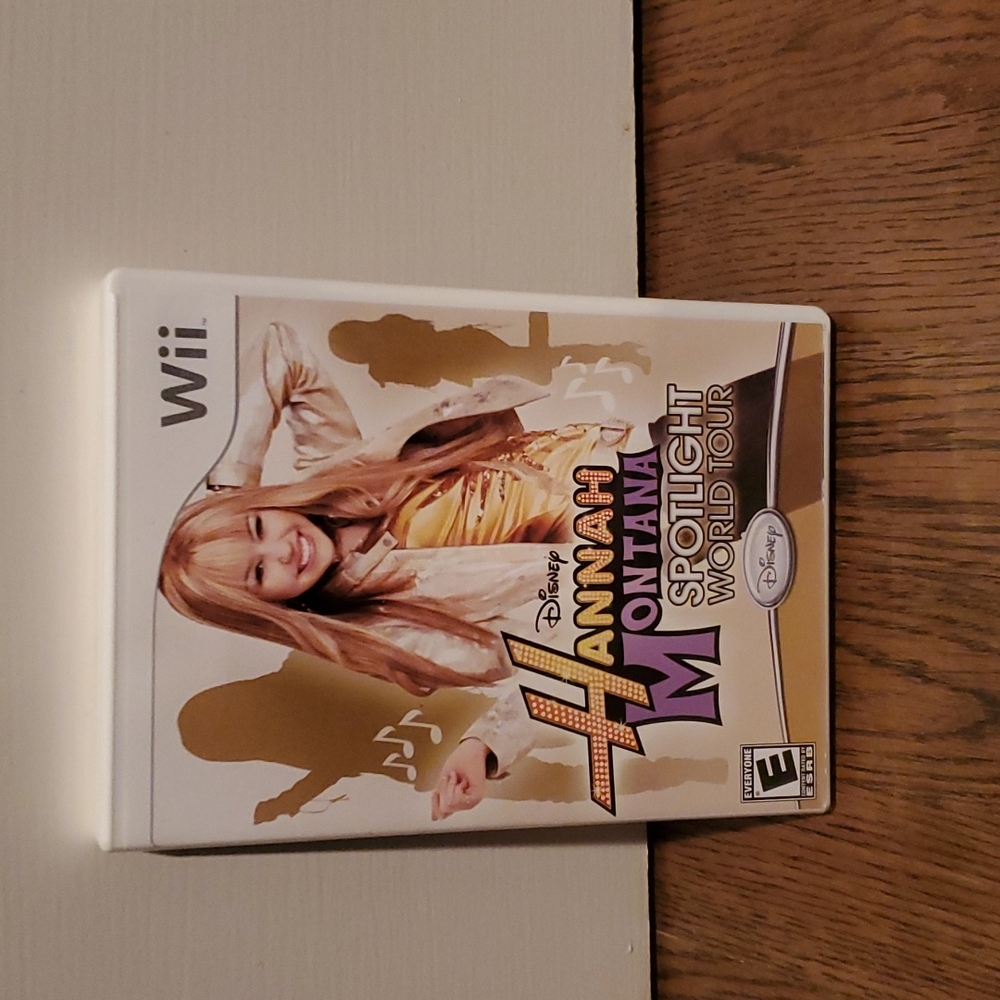 Wii Hannah montana dics and microphone